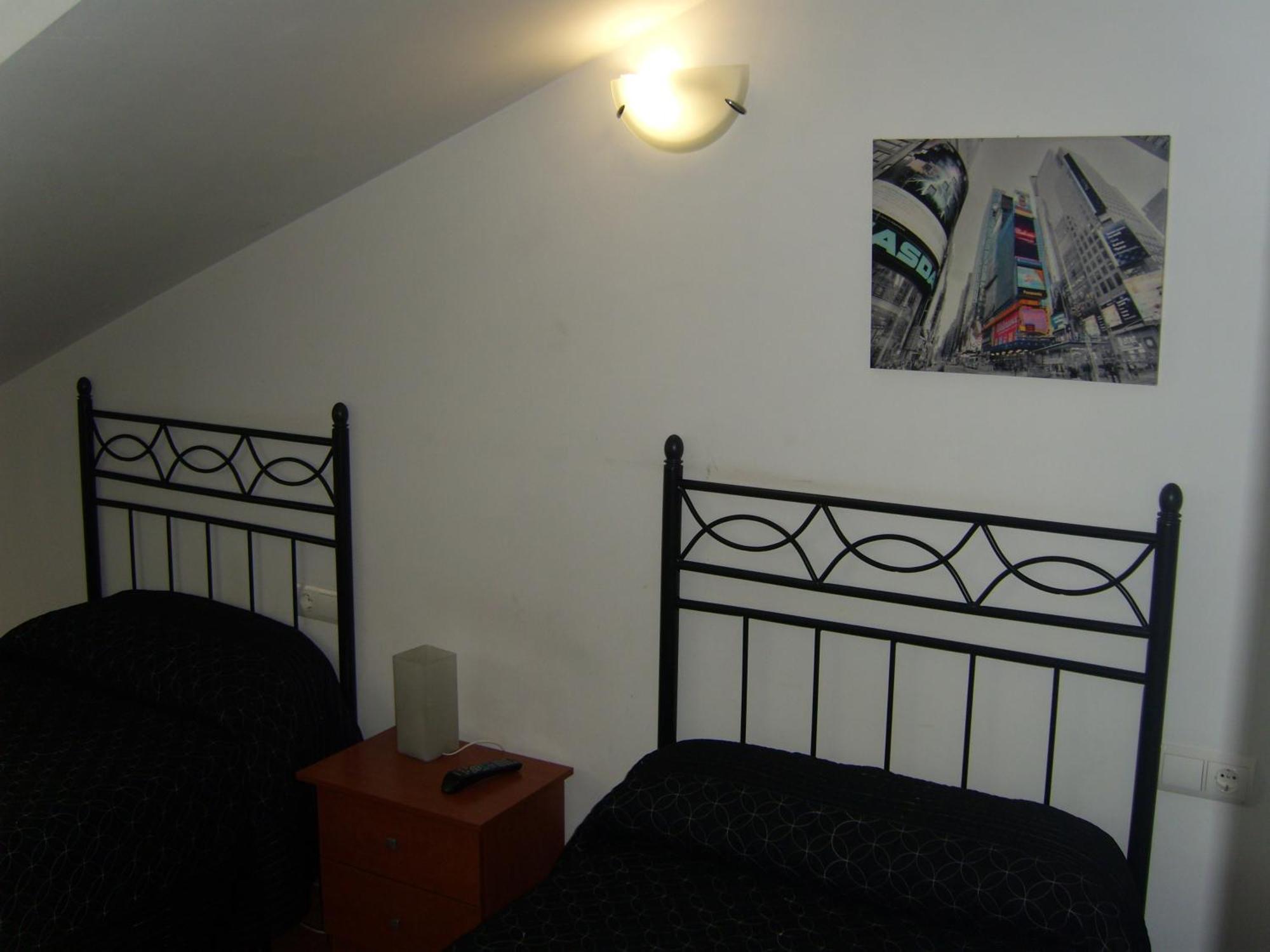 Hostal Las Eras Cubillos del Sil Esterno foto