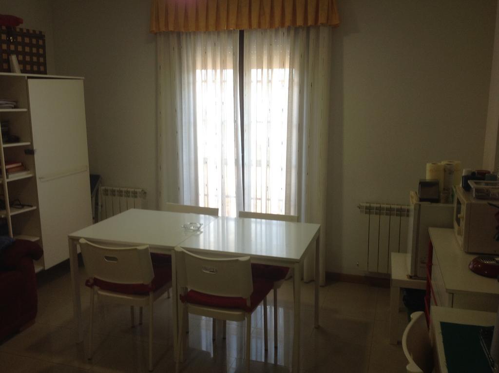 Hostal Las Eras Cubillos del Sil Esterno foto